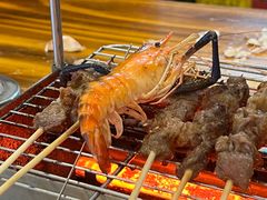 -哈尔滨小酒馆·鲜肉现穿自助烧烤(康新花园店)