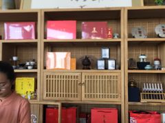 -奔驰北京极光星徽(四元桥店)