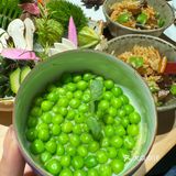 板前和包厢都有，仪式感拉满～- 菌菇釜饭