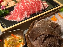 -湊湊火锅·茶憩(南京万象天地店)