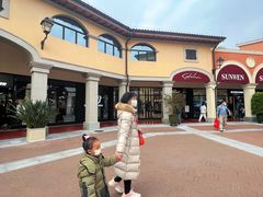 -佛罗伦萨小镇广佛名品奥特莱斯(疏港路店)