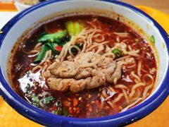 -中东大市场美食城