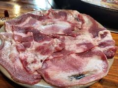 -周幺妹重庆老火锅(银泰城总店)