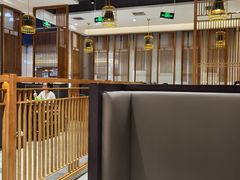 大堂-东来顺铜锅炭火涮肉(上地华联店)