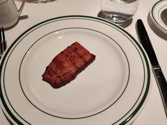 -Wolfgang’s Steakhouse 沃夫冈牛排馆(上海白玉兰广场店)