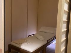 -常乐·对症推拿(绿地伊藤广场第77分店)