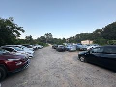 -红旗山庄(圭峰山店)