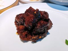 沪市牛肉粒-屋里厢上海菜馆