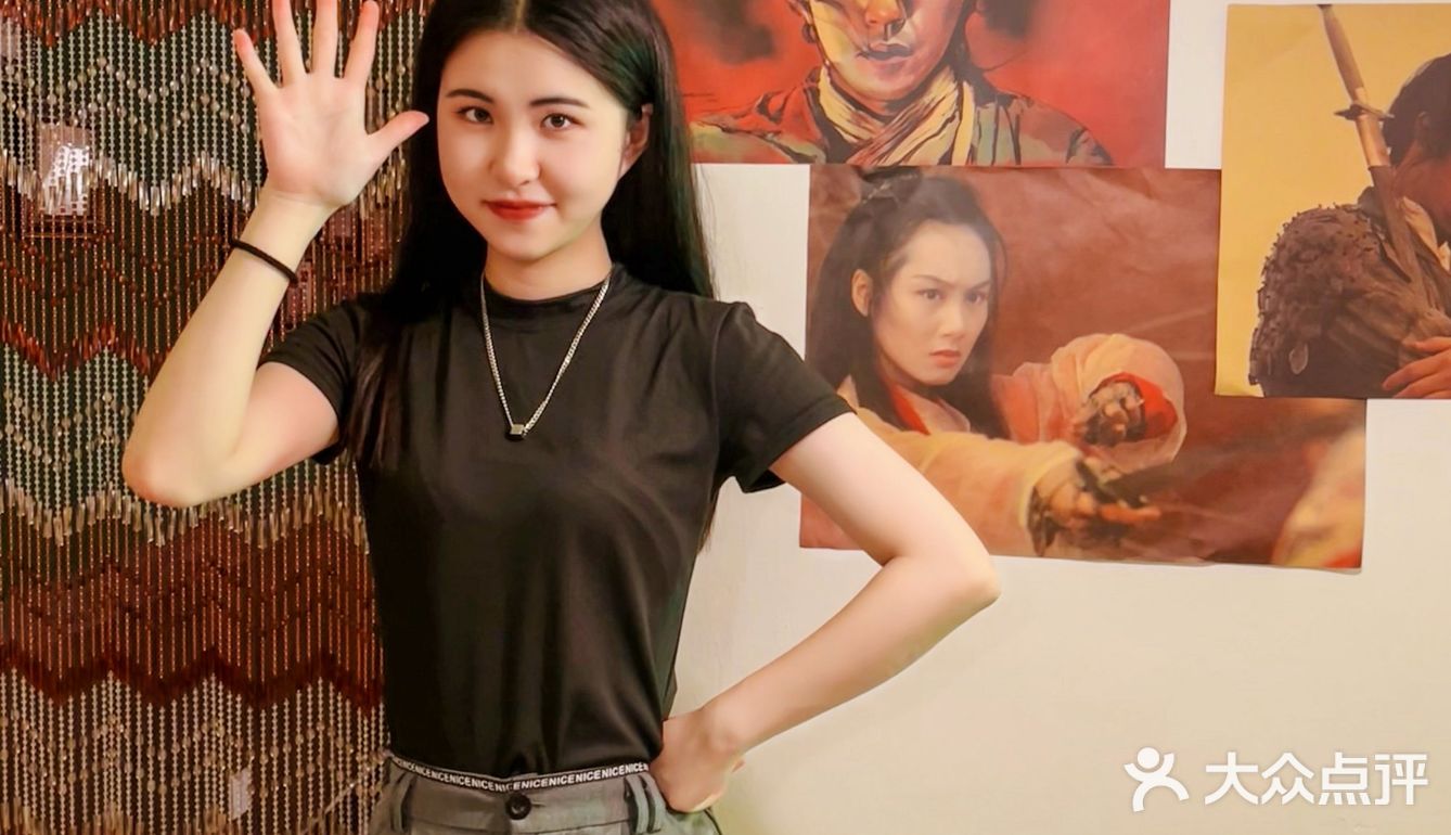 特别适合拍照，随手一拍都是港风大片这种风格太爱了