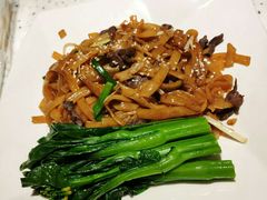 -百威KTV(恒福路店)