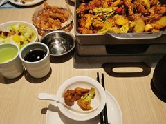 -精悦蓉(松江万达广场店)