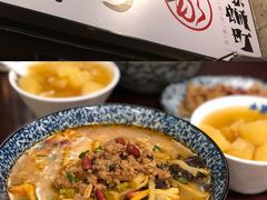 -粉家柳州螺蛳粉(杨宅路店)
