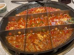 -沸炉重庆老火锅(军事博物馆店)