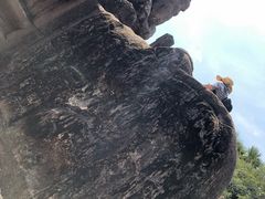 -波隆纳鲁沃古城皇家宫殿