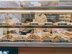面包甜点陈列柜-袁记云饺(蛇口店)