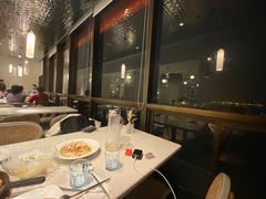 靠窗位-必胜客(海滨店)