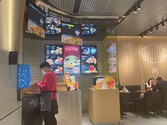 -麦当劳(徐汇漕溪北路百脑汇店)