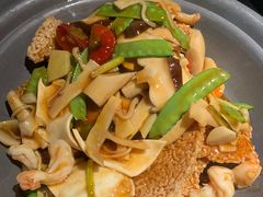 -麻六记(凤凰汇店)