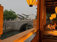 -吴越荣记苏州菜·松鼠桂鱼100%活鱼现做(斜塘老街店)