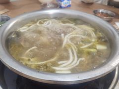 -黑竹沟新场牛肉火锅