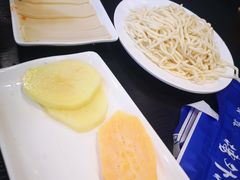 -楼外楼大刀肉传统火锅居(幸福街店)