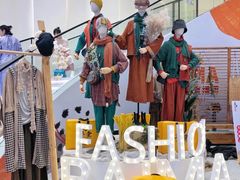 -广州白马服装市场