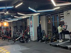 -豪思成DK健身私教连锁(凯乐国际店)