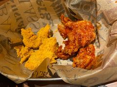 炸鸡双拼-春熙台韩国料理·章鱼肥牛(西丽店)