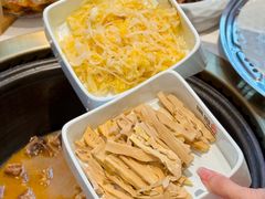 -锅当当铁锅炖烀饼王(长泰广场店)