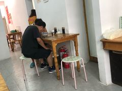 大堂-胖子馄饨坊(天目大厦东南)