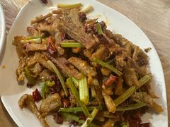 -郑记•不夜城烧烤•龙虾•虾蟹(黄鹤楼店)