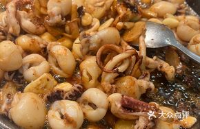 Large Plate of Baby Squid and Squid