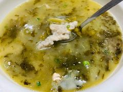 酸菜汤-吴草鸡爪오초닭발韩食堂(融恒盈嘉中心店)
