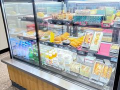 -星巴克臻选(周浦万达店)