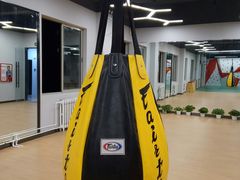 -悦动体能篮球羽毛球网球(三里河店)