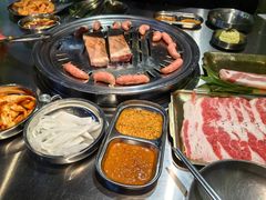 -哈哈碳都·牛肋条无限自助烤肉(宝龙店)