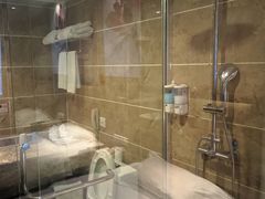 -怡华威斯达酒店(重庆医科大学附属儿童医院店)