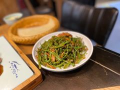 扁豆肉丝-娄三少春饼·烤鸭(合生汇购物中心店)