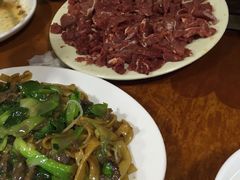 -粤潮牛肉火锅店(江南大道店)