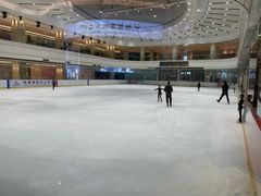-陈露国际冰上中心(天津嘉里汇店)
