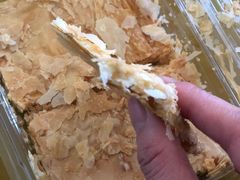 拿破仑酥-嘉华鲜花饼·现烤(昆明老街店)