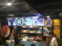 -钢管厂五区小郡肝串串香(奥克斯广场锦城万达店)