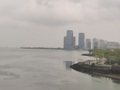 -万绿园