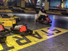 -极限PLAY运动娱乐新世界·团建派对潮玩休闲馆·室内蹦极高空游乐园