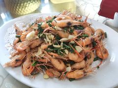 -赋石水库船头鱼红房子饭店