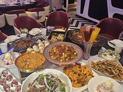 -巴特餐饮6加1音乐餐吧·新疆菜