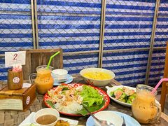 -Kat's Kitchen