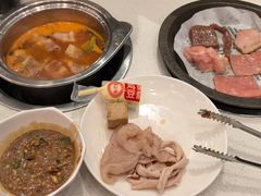 -蜀小北旋转小火锅·烤肉(金轮双子星优惠店)
