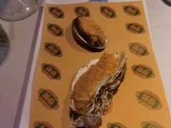 -蚝堡海鲜·威海菜·海肠捞饭·烧烤·亚洲吃蚝公司(幸福门店)