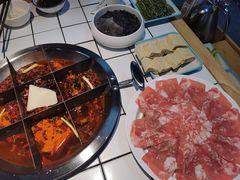 -瓜西西重庆火锅(花溪店)